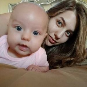 Meet your Posher, Celeste